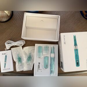 Dr. Pen Ultima A6S Microneedling Pen $225 FIRM
